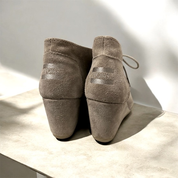TOMS Kala Desert Wedge Bootie Taupe Size 6.5 - Picture 4 of 11